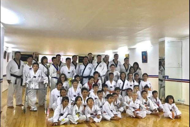 BM Fighters Furia De Campeones, foto de portada