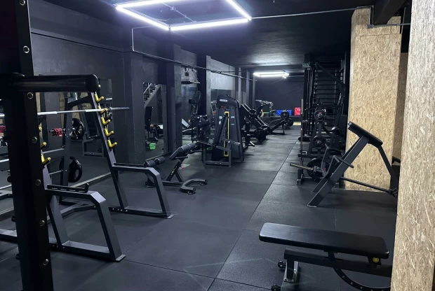 Orange Fitness, foto de portada