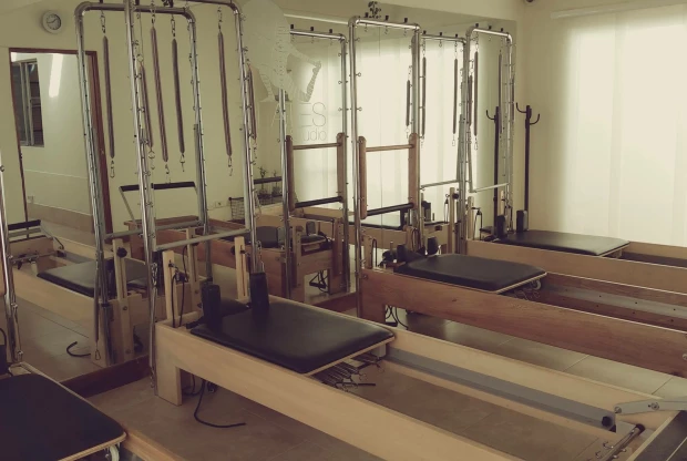 Pilates Studio, foto de portada