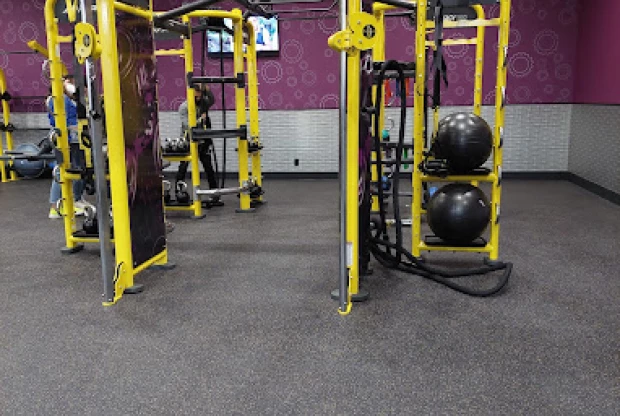 Planet Fitness Plaza Cimatario, foto 6