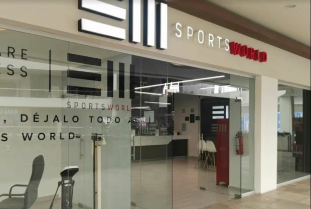 Sports World - Patio Revolución, foto de portada
