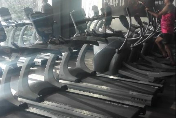 Sports World - Patio Revolución, foto 4